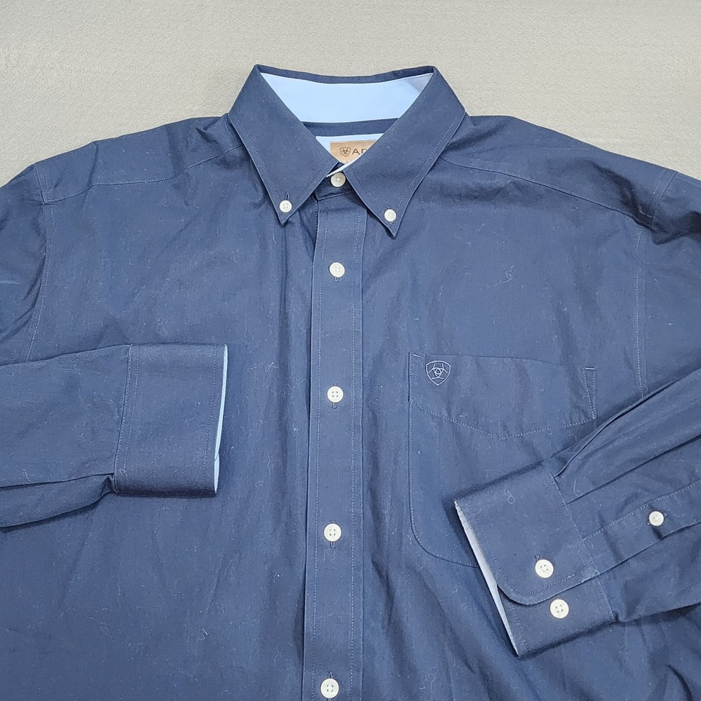 Ariat Button Down Shirt Navy Blue Wrinkle Free Cotton Long‎ Sleeve Mens Size M